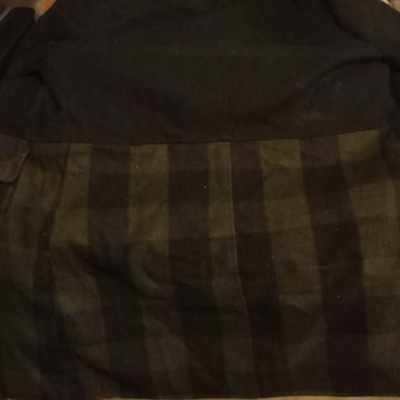 A&J Ladies Long Plaid Winter Coat - Picture 2 of 4